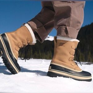Sorel Caribou Tan Boots with Black and Cream Accents